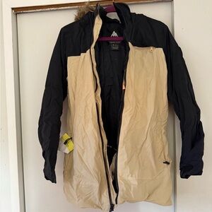 Women’s tan & black burton insulated jacket